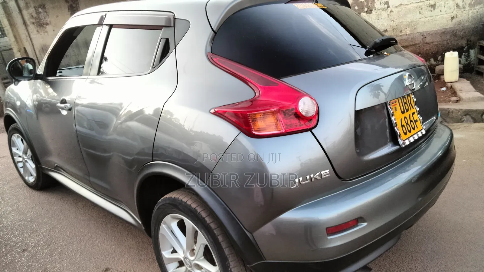 Nissan Juke 2011 Gray
