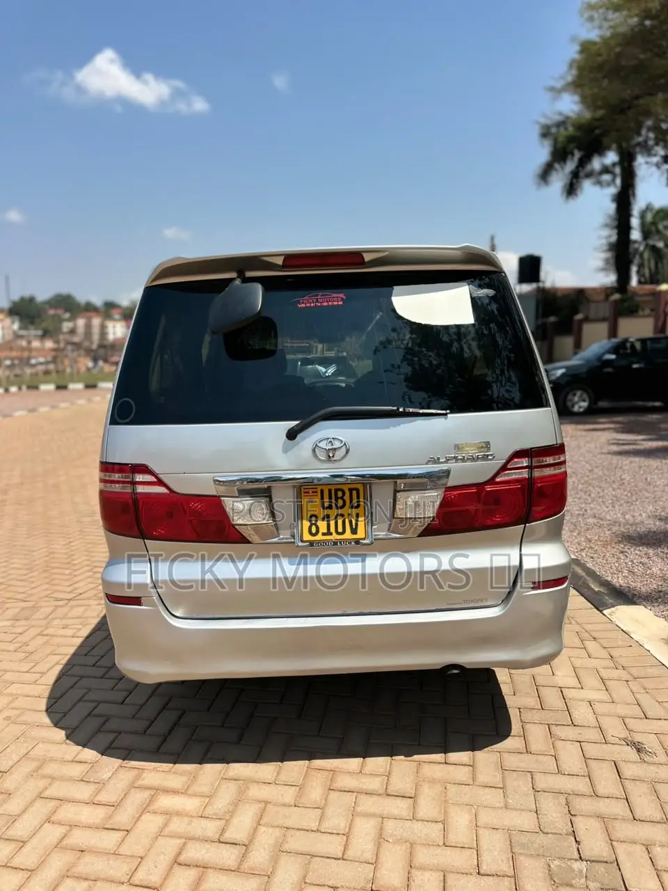 Toyota Alphard 2003 Silver