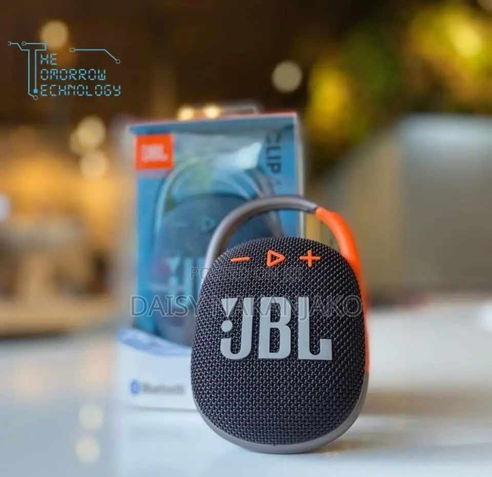 JBL Clip 4