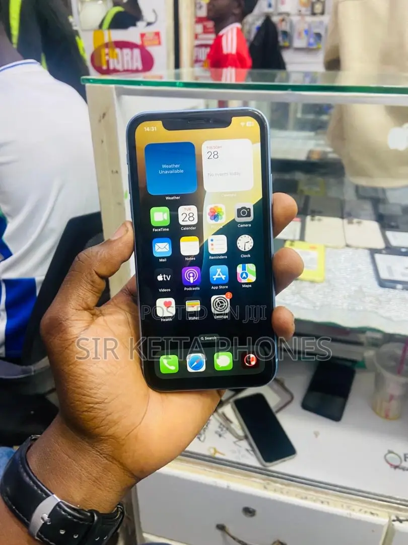 Apple iPhone 12 64 GB Yellow