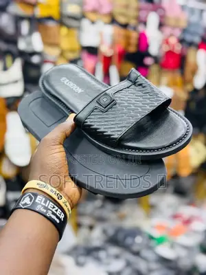 Gent’S Original Sandles