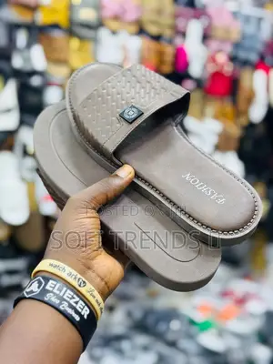 Gent’S Original Sandles