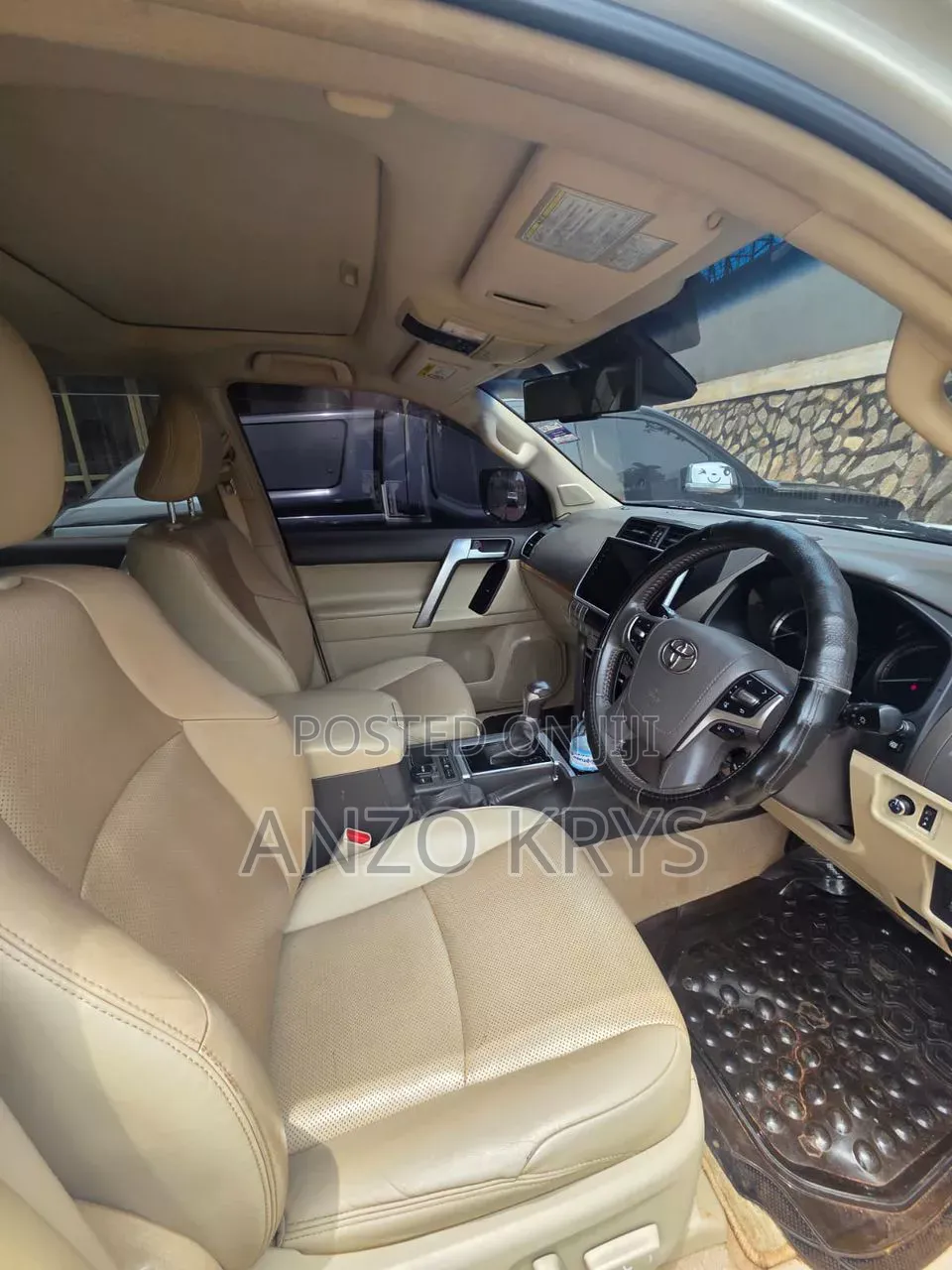 Toyota Landcruiser Tx for Hire