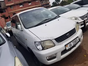 Toyota Noah 2001 White