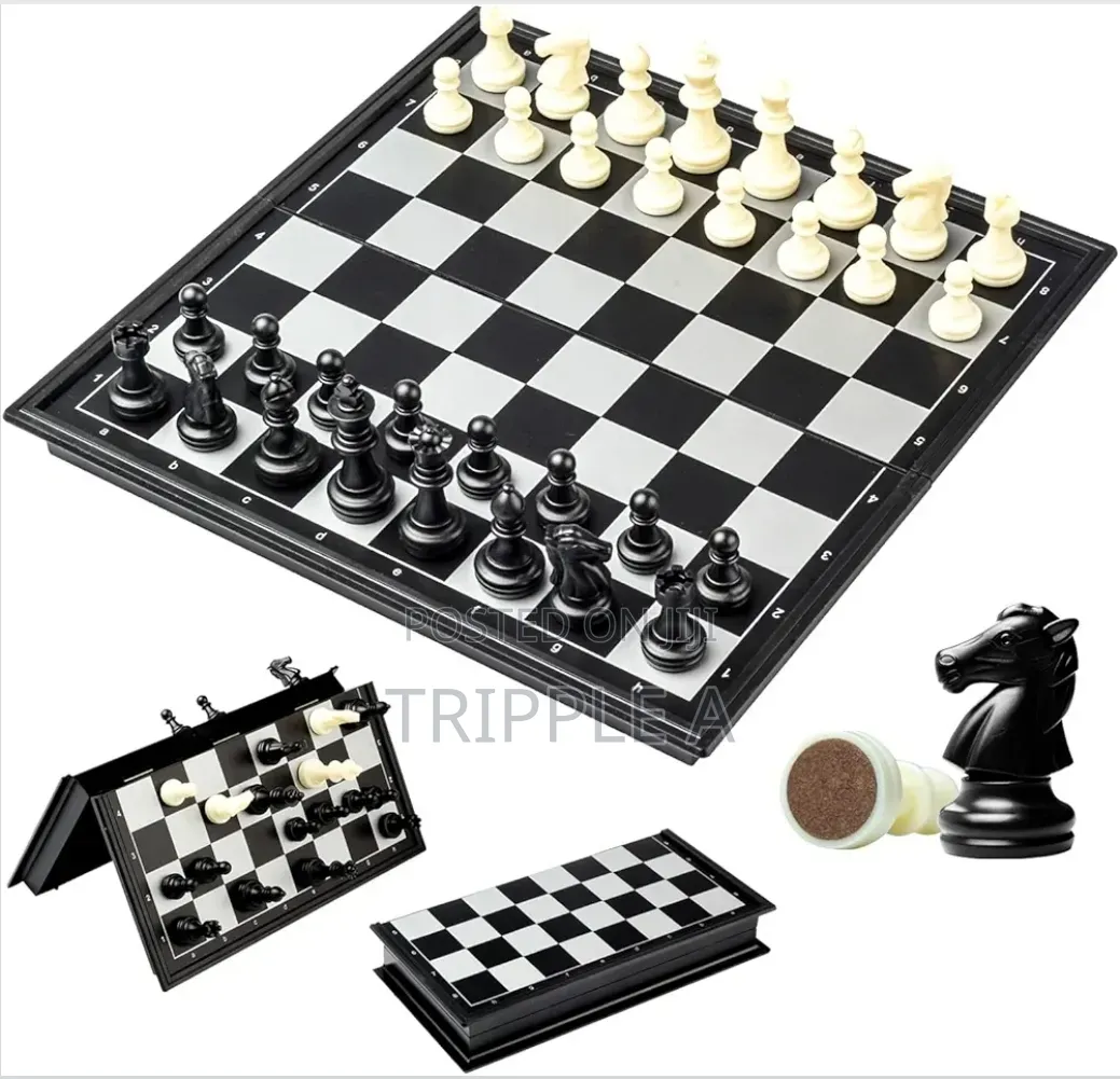 Foldable Chess Board Chess