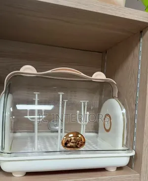 Glass Baby Drying Rack With Dust Cover