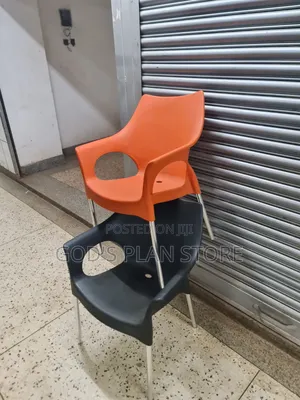 Siliver Stands (Legs) Plastic Chairs Plastic Chairs