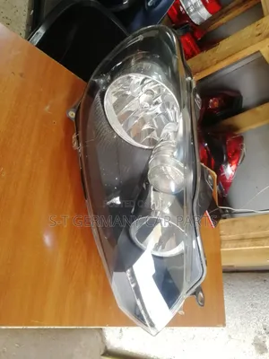 Golf 6 Head Light
