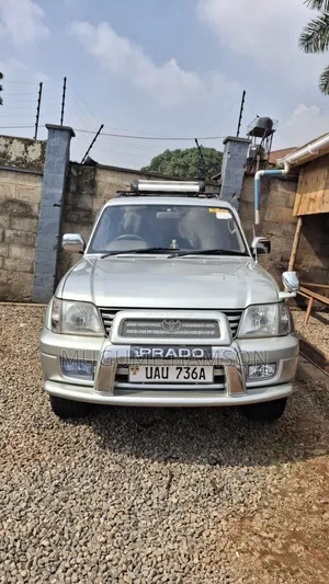 Toyota Land Cruiser Prado 2000 Silver