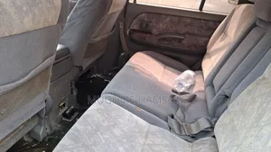 Toyota Land Cruiser Prado 2000 Silver