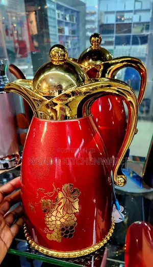 Red and Golden Red Thermol Pot Flask