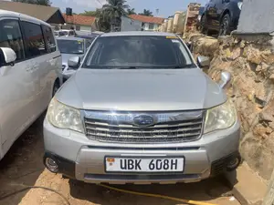 Subaru Forester 2010 White