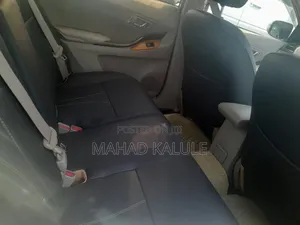 Toyota Premio 2010 Silver