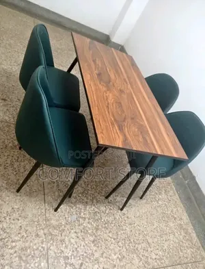 Rectangular 4/6; Seater Dining With a Foldable Table
