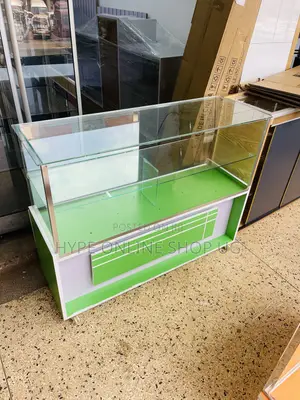 Brandnew Greens,Showcase Display Counter
