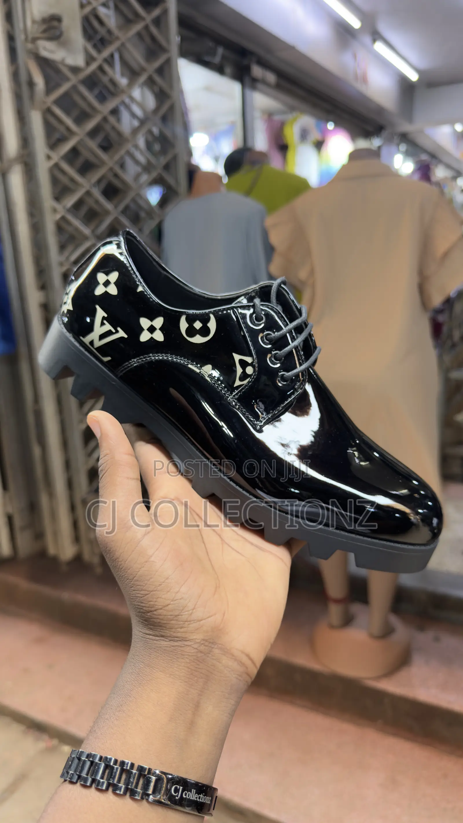 Shinny Shoes