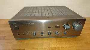 Clean Yamaha Ax-470 Natural Sound Stereo Integrated Amplifier