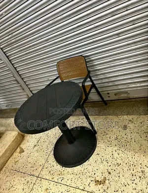 Round Dining Table With One Seat