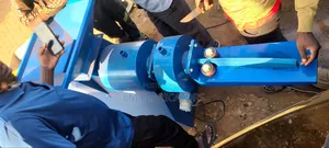 Complete Set Commercial Soap Machine (600kg/Hr Output)