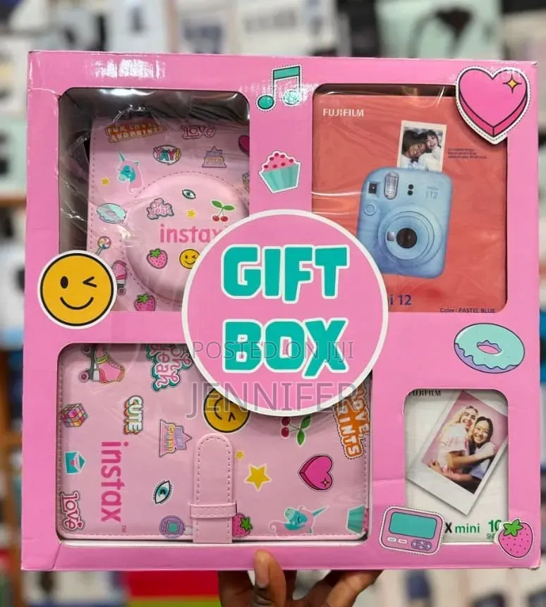 Fujifilm Instax Mini 12 Gift Box