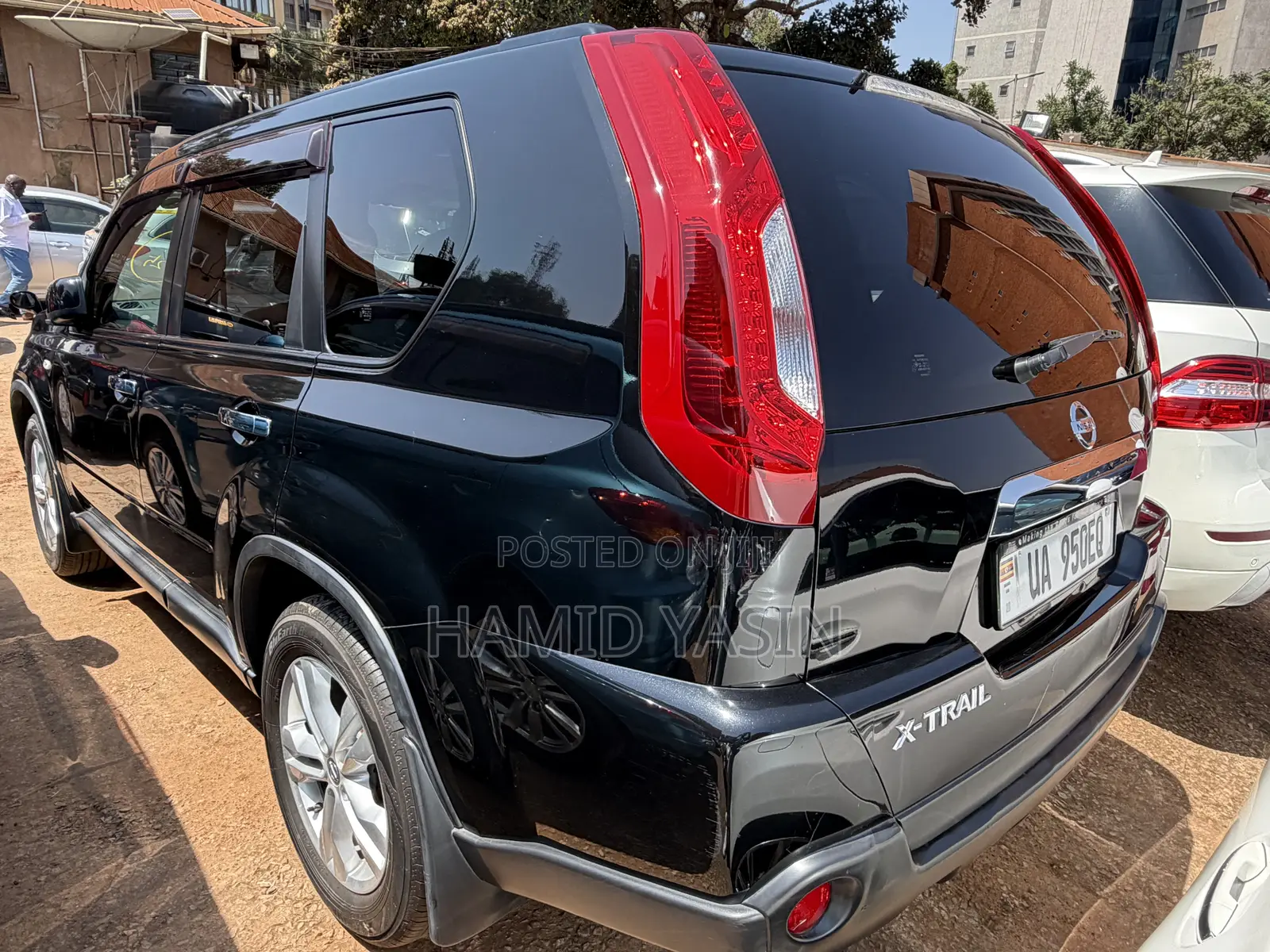 Nissan X-Trail 2012 Black