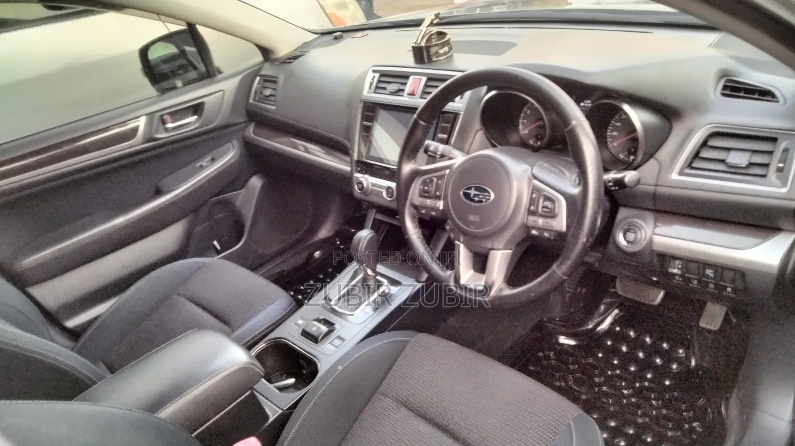 Subaru Legacy 2018 Gray
