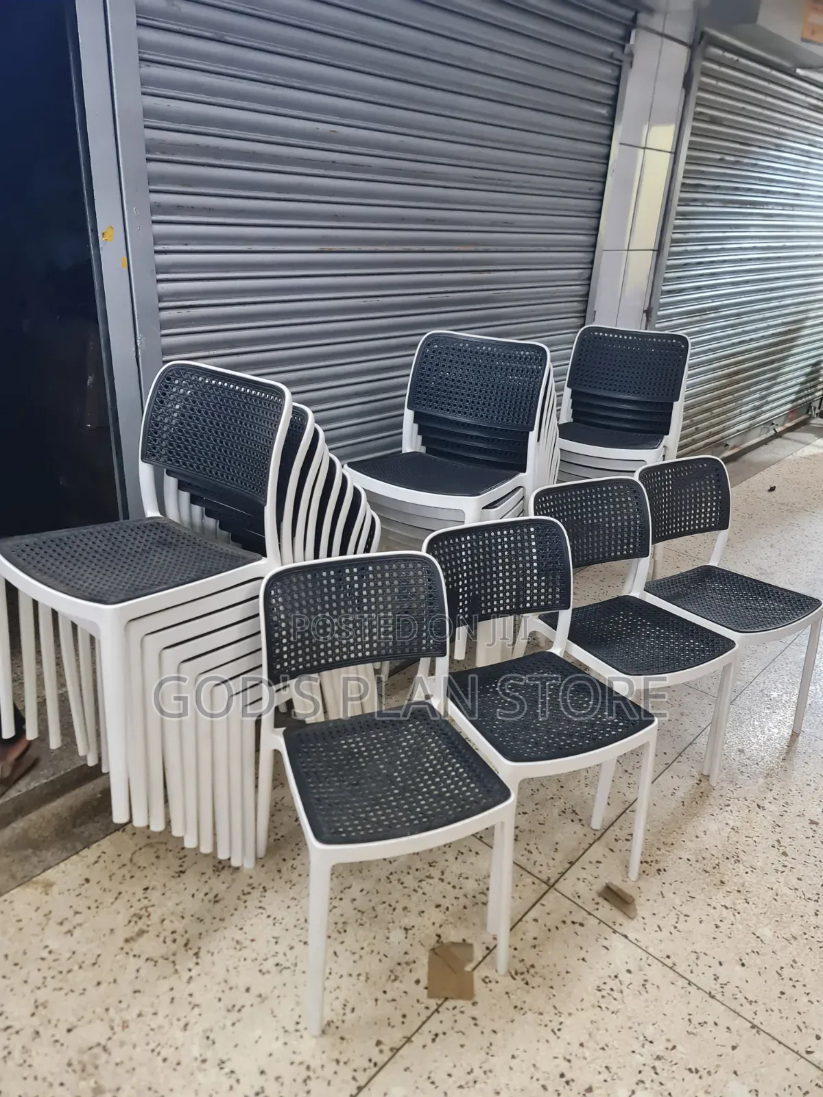 Murphy Meshed Back Plastic Chairs Plastic Chairs for Garden Beach Bar