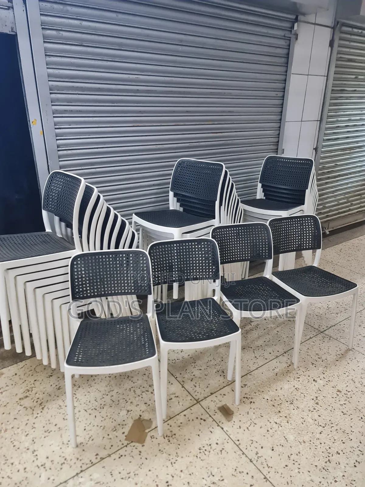 Murphy Meshed Back Plastic Chairs Plastic Chairs for Garden Beach Bar