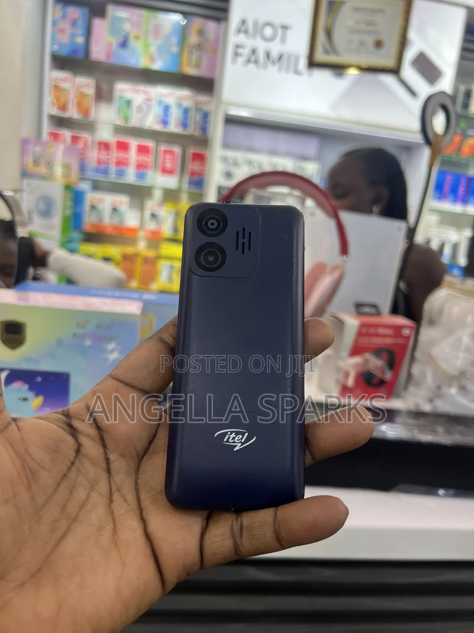 New Itel it2163 Black