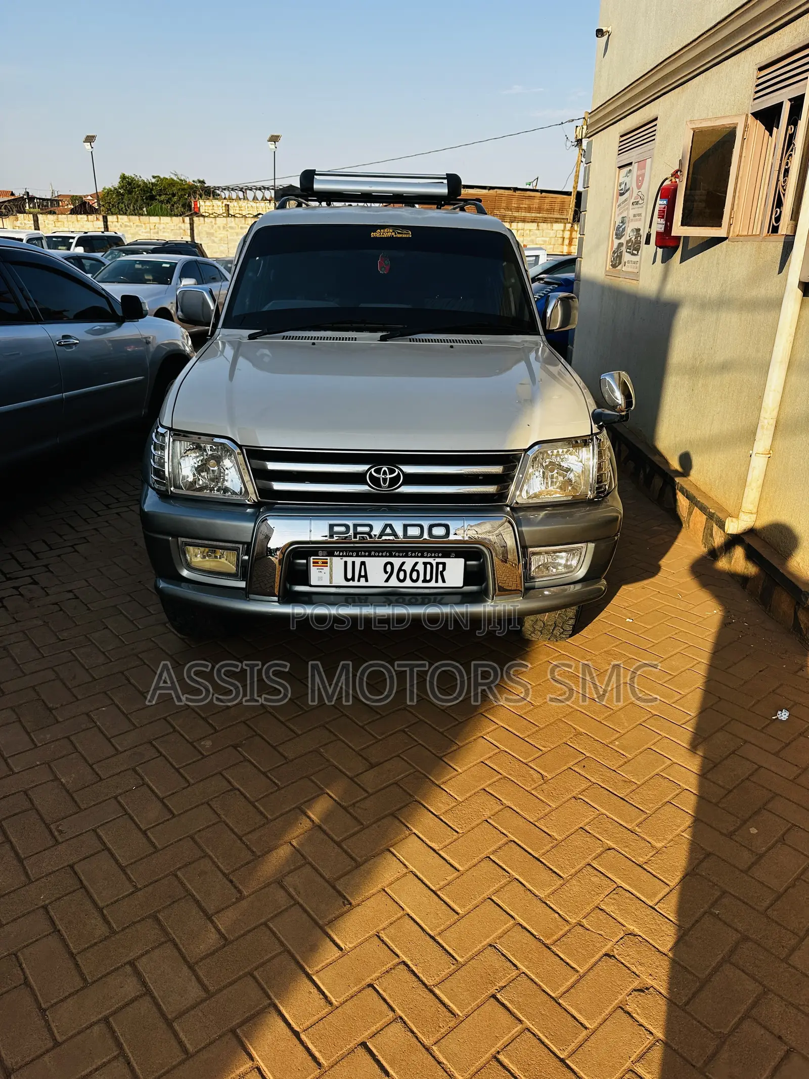 Toyota Land Cruiser Prado 2005 Silver