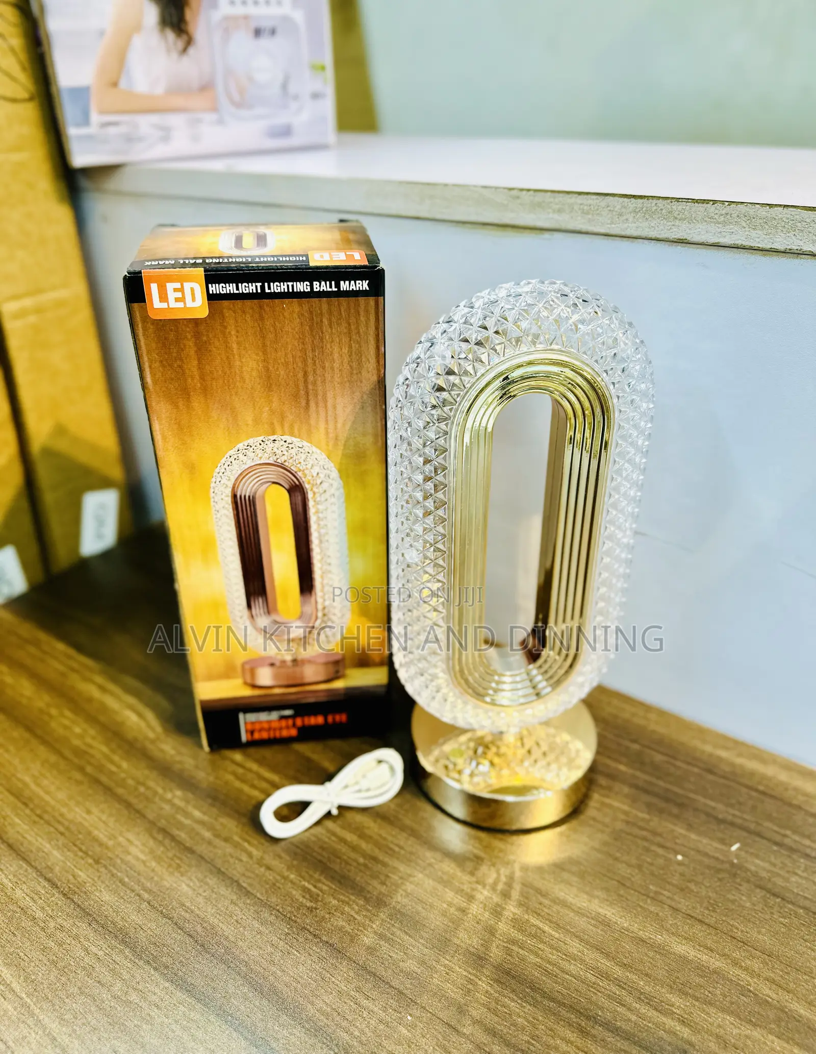Table Lamp With 3 Lighting Colors
