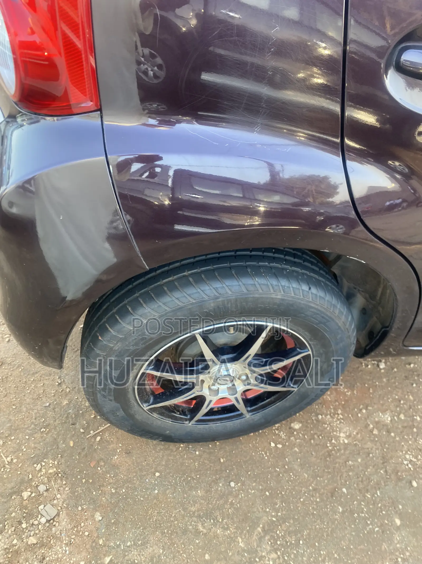 Toyota Passo 2014 Maroon