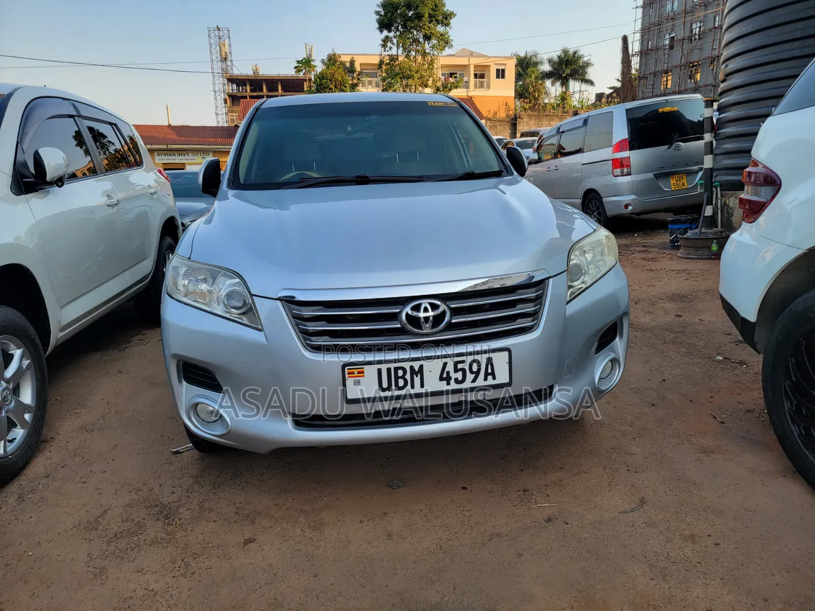 Toyota Vanguard 2011 Silver