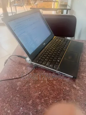 Laptop Dell Latitude 3330 4GB Intel Celeron SSD 250GB