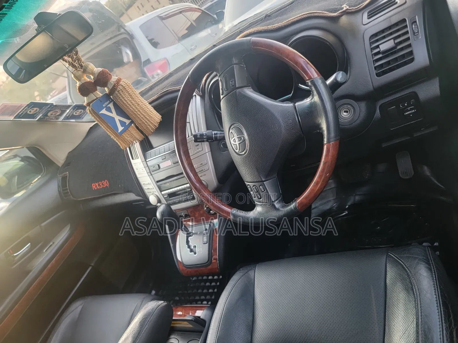 Toyota Harrier 2011 Black