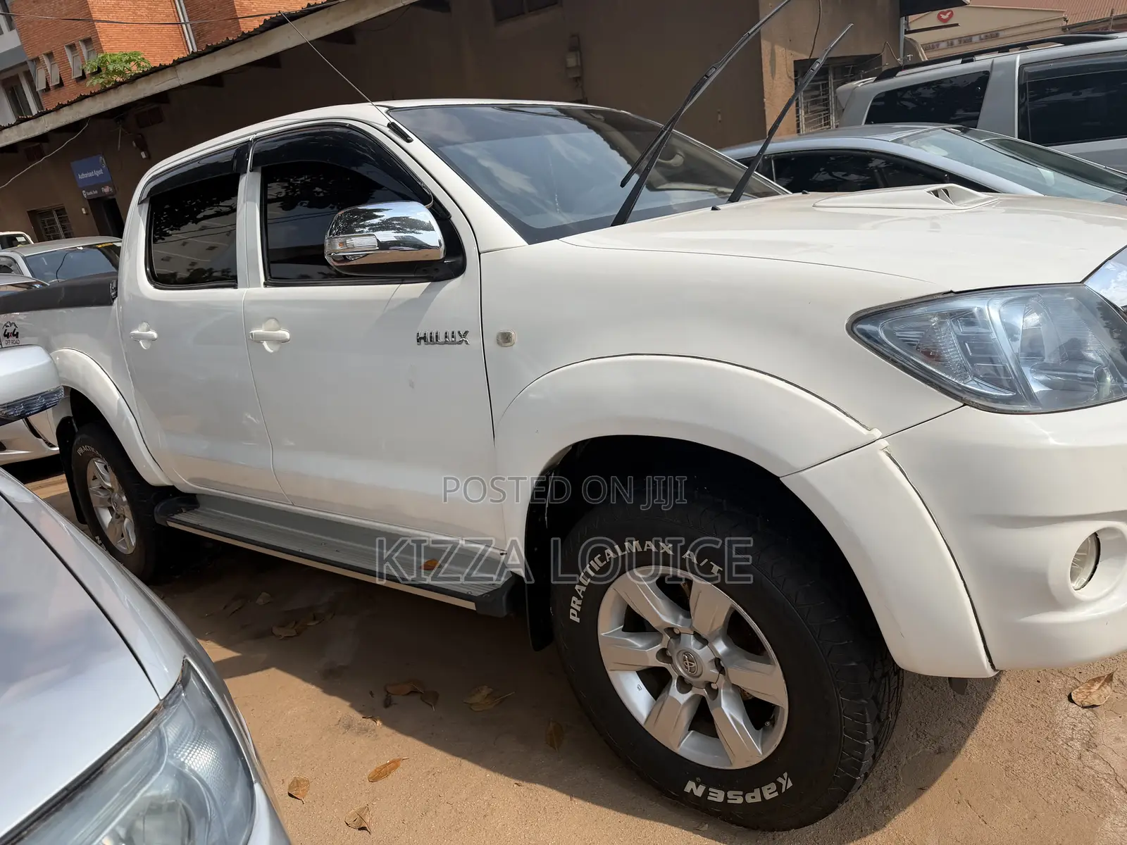 Toyota Hilux 2008 White