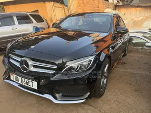 Mercedes-Benz C200 2017 Black
