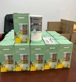 Electric Fruit Juicer, Rechargeable Wireless Portable Citrus Juicer