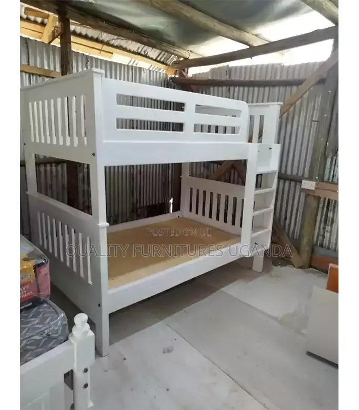 4x6 White Decker Bed