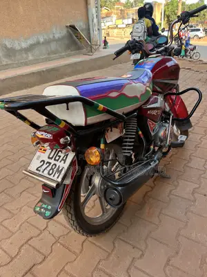 TVS HLX 125 2024 Red