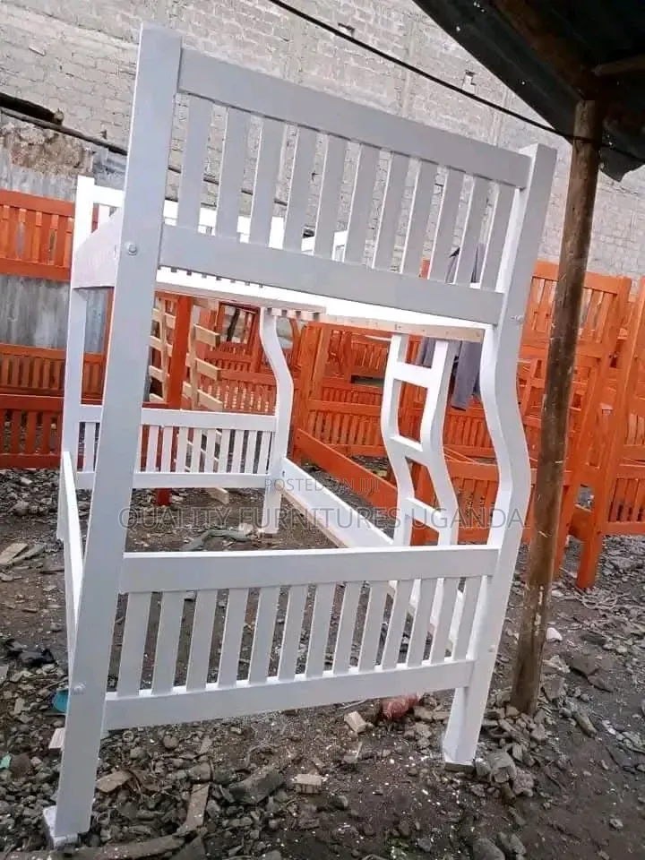 Solid Twisted Double Decker