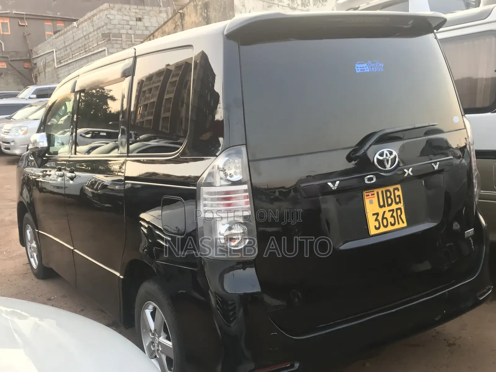 Toyota Voxy 2009 Black