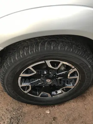 Toyota Fortuner 2011 Silver