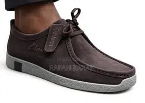 Men’S Dark Tan Suede Clarks Wallabees Boat Shoes