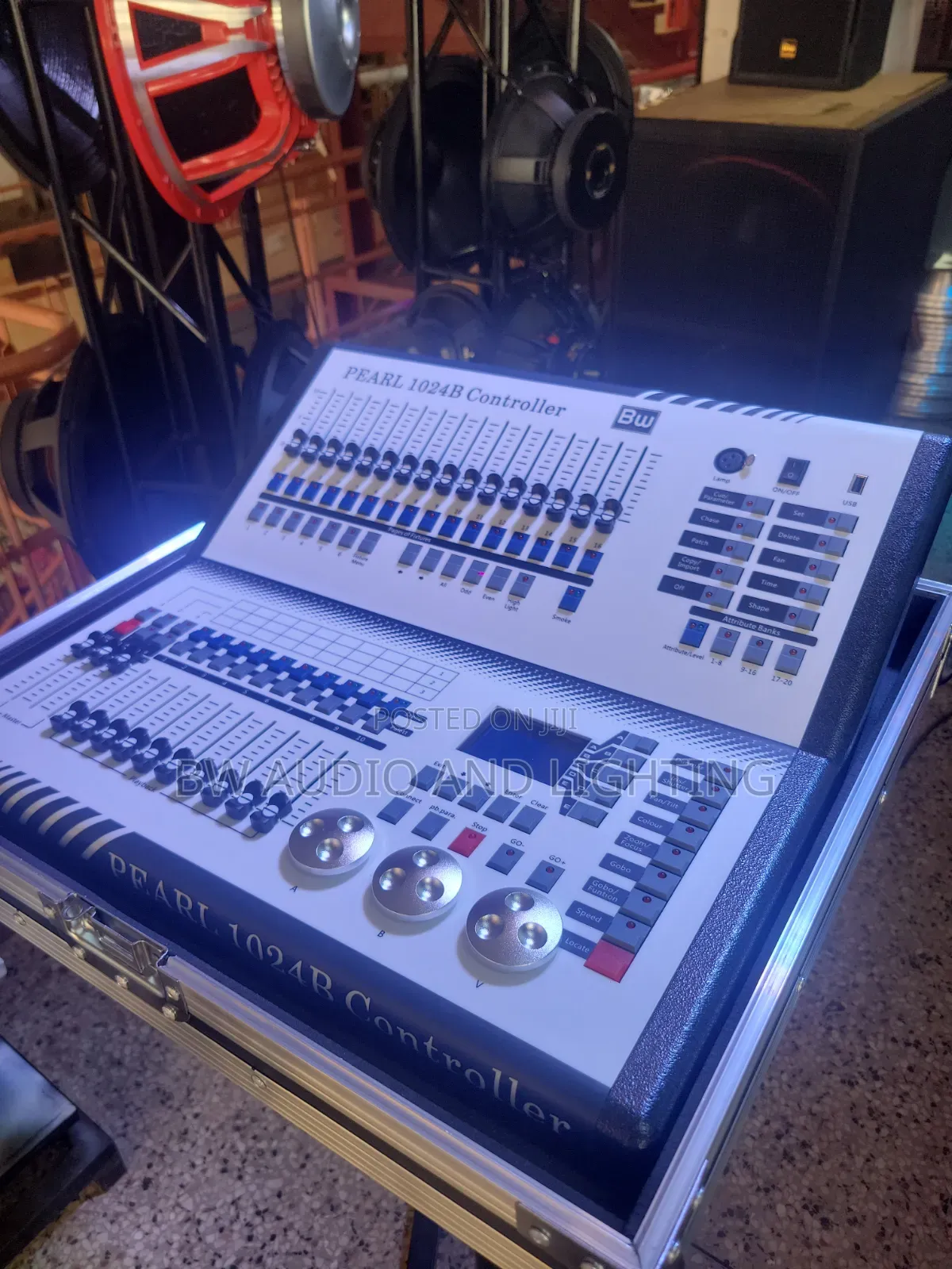 Pearl 1024b DMX Controller