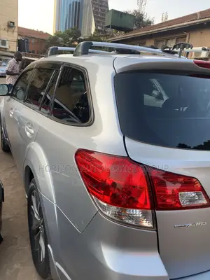 Subaru Outback 2013 Silver