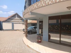 6bdrm Mansion in Nakawa for sale