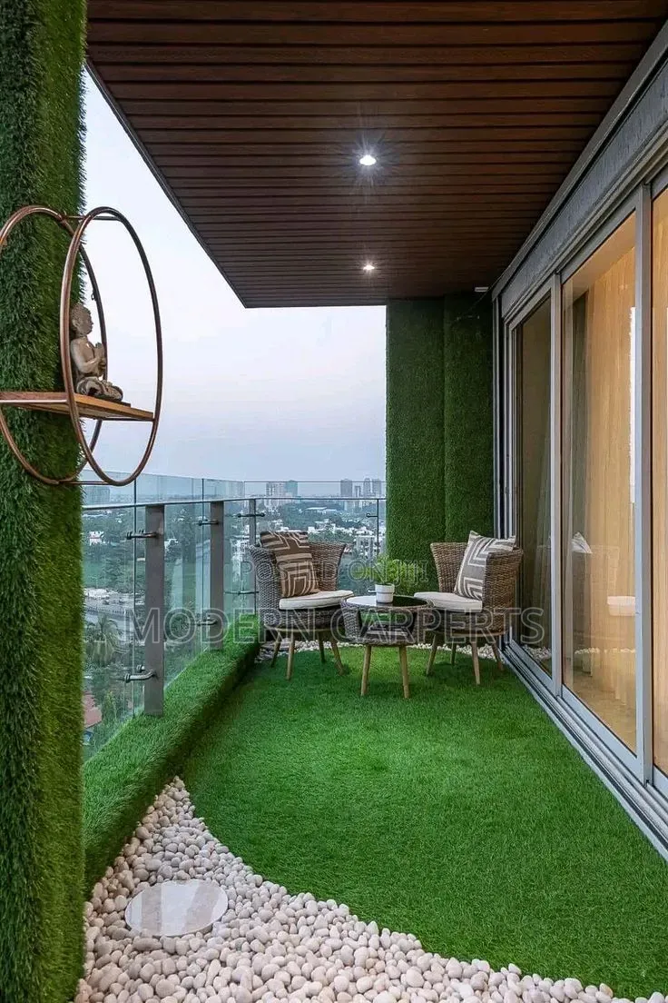 Lawnic Green Grass