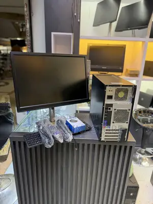 Desktop Computer Dell OptiPlex 7010 4GB Intel Core i5 HDD 500GB