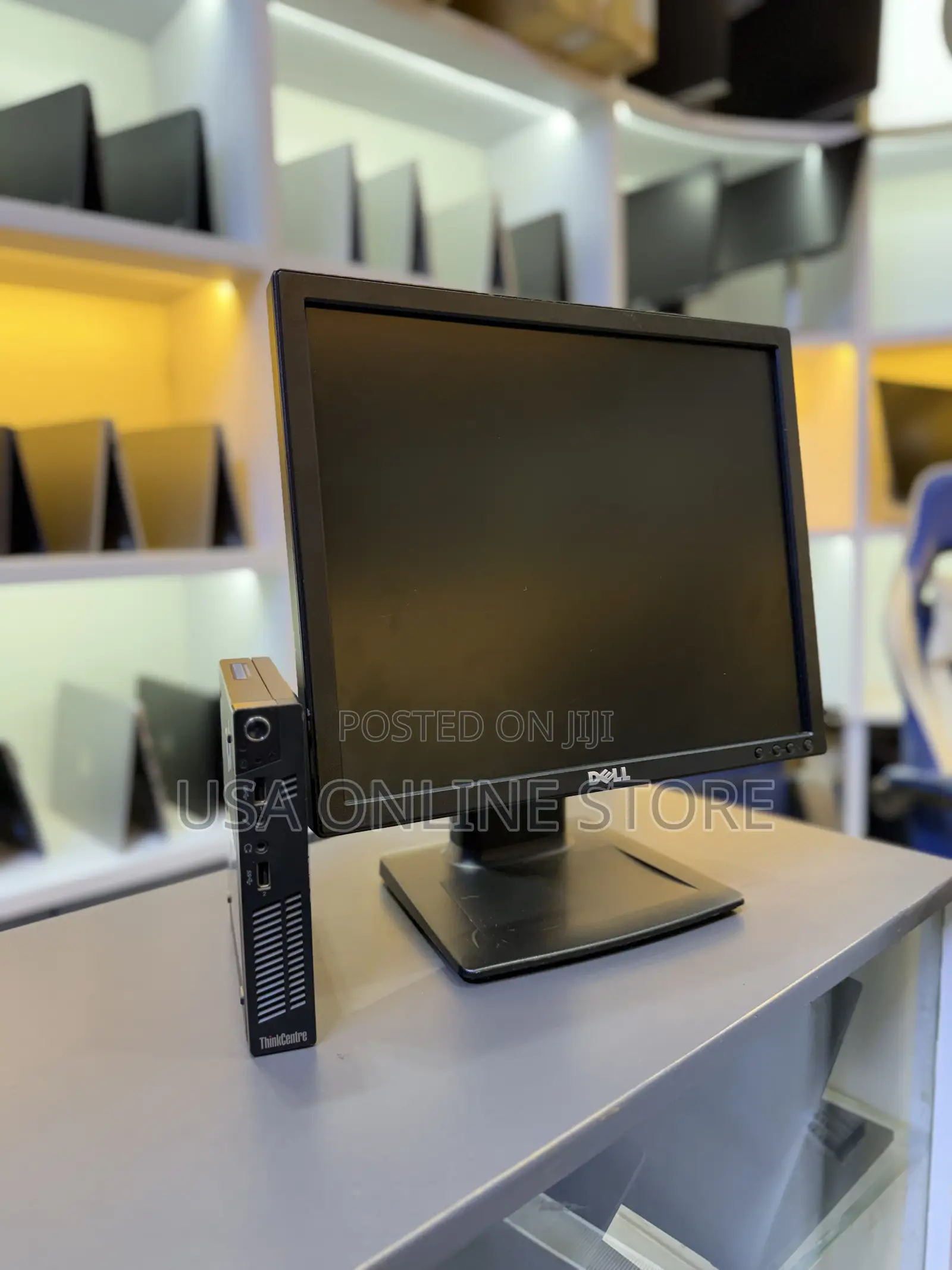 Desktop Computer Lenovo 4GB Intel Core i3 HDD 320GB